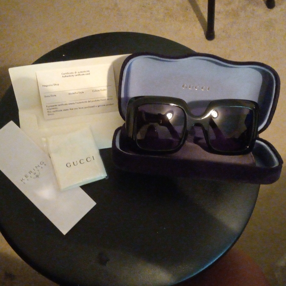 Gucci sunglasses